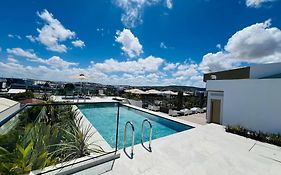 Diagonal Hotel